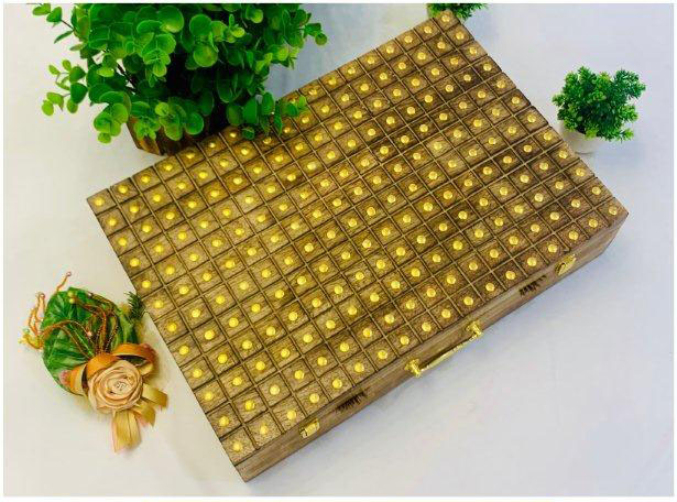 Good Quality gift box manufacturer in delhi